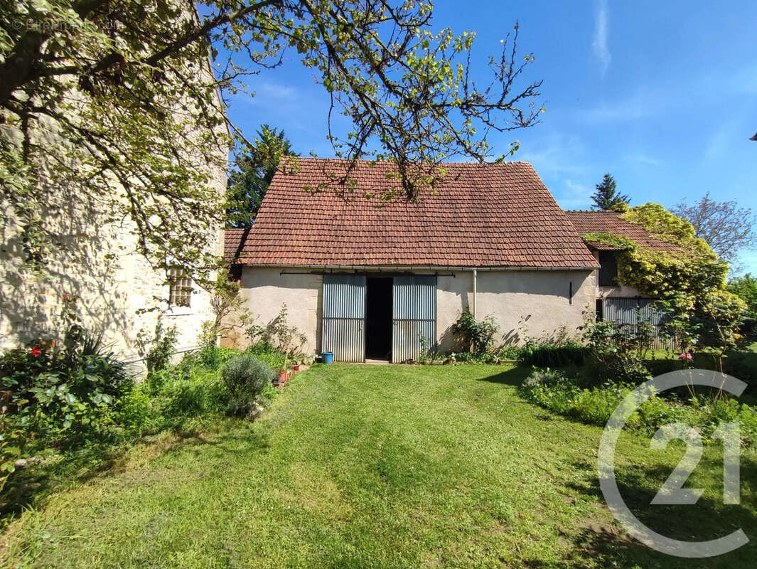 Maison à DONZY
