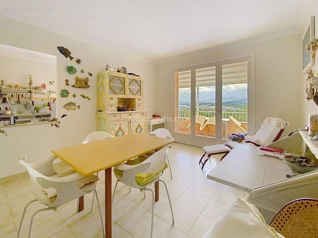 Maison à CALVI