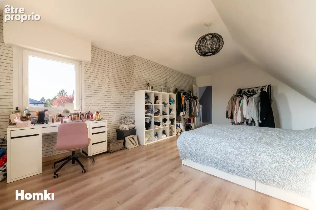 Maison/Villa T7 de 181 m² à Lompret 59840 - photo 11