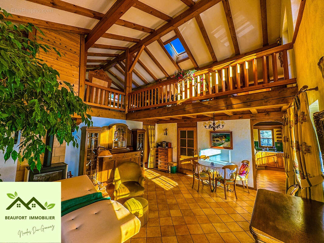 Maison à SAINT-NICOLAS-LA-CHAPELLE