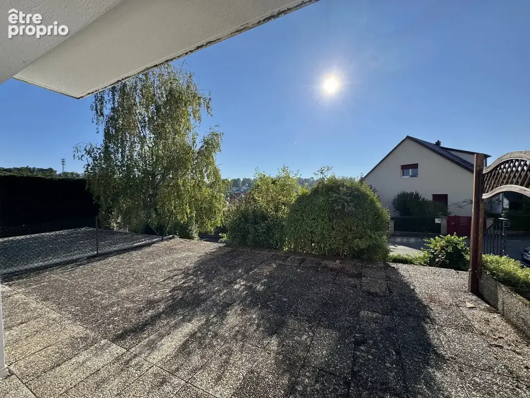 ALTKIRCH - Sur les hauteurs, 3 pièces avec terrasse, garage et cave - photo 11