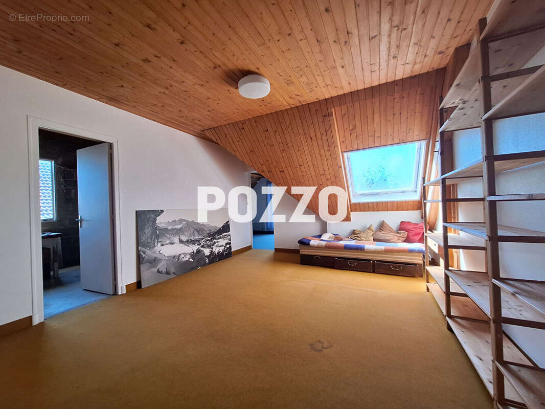 Maison à SAINT-JEAN-DES-CHAMPS