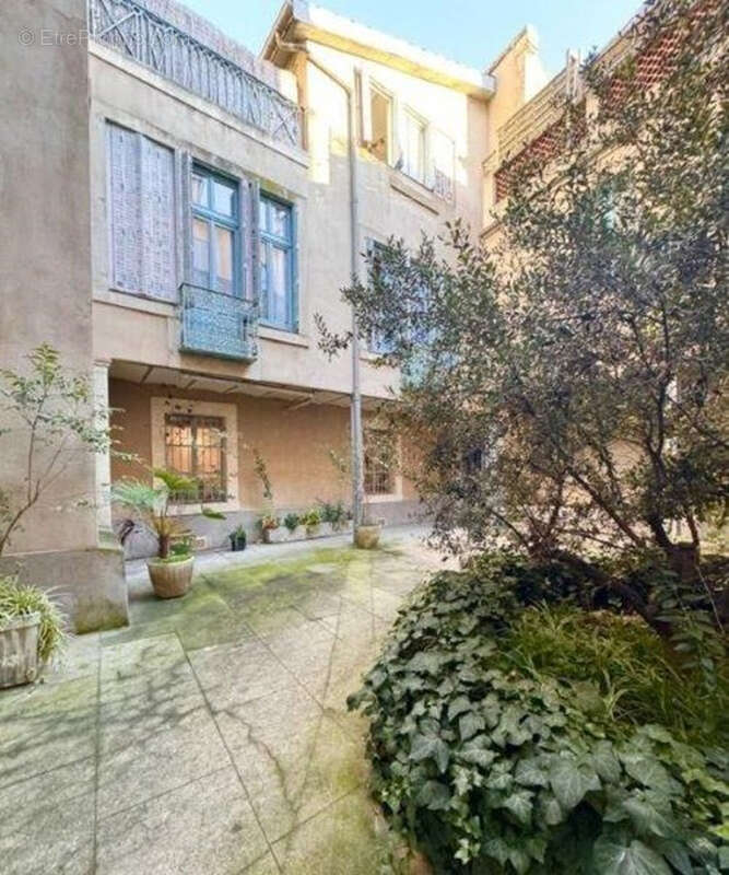 Appartement à CARCASSONNE