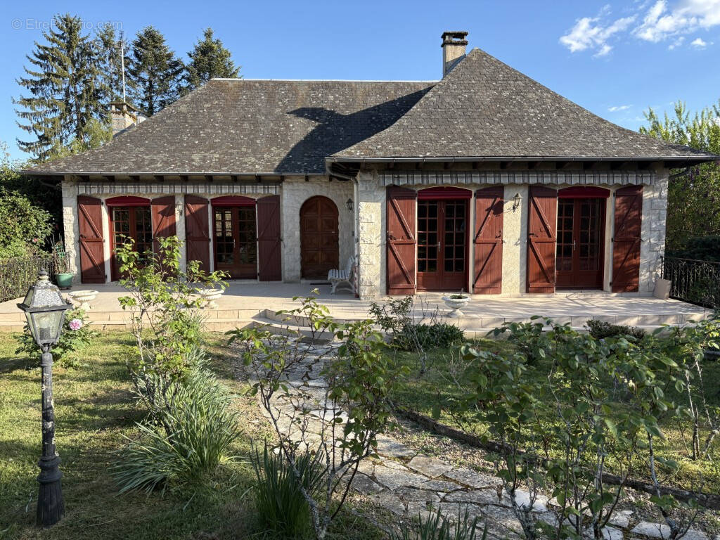 Maison à LUBERSAC