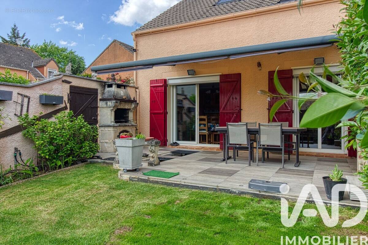 Photo 1 - Maison à VAUREAL