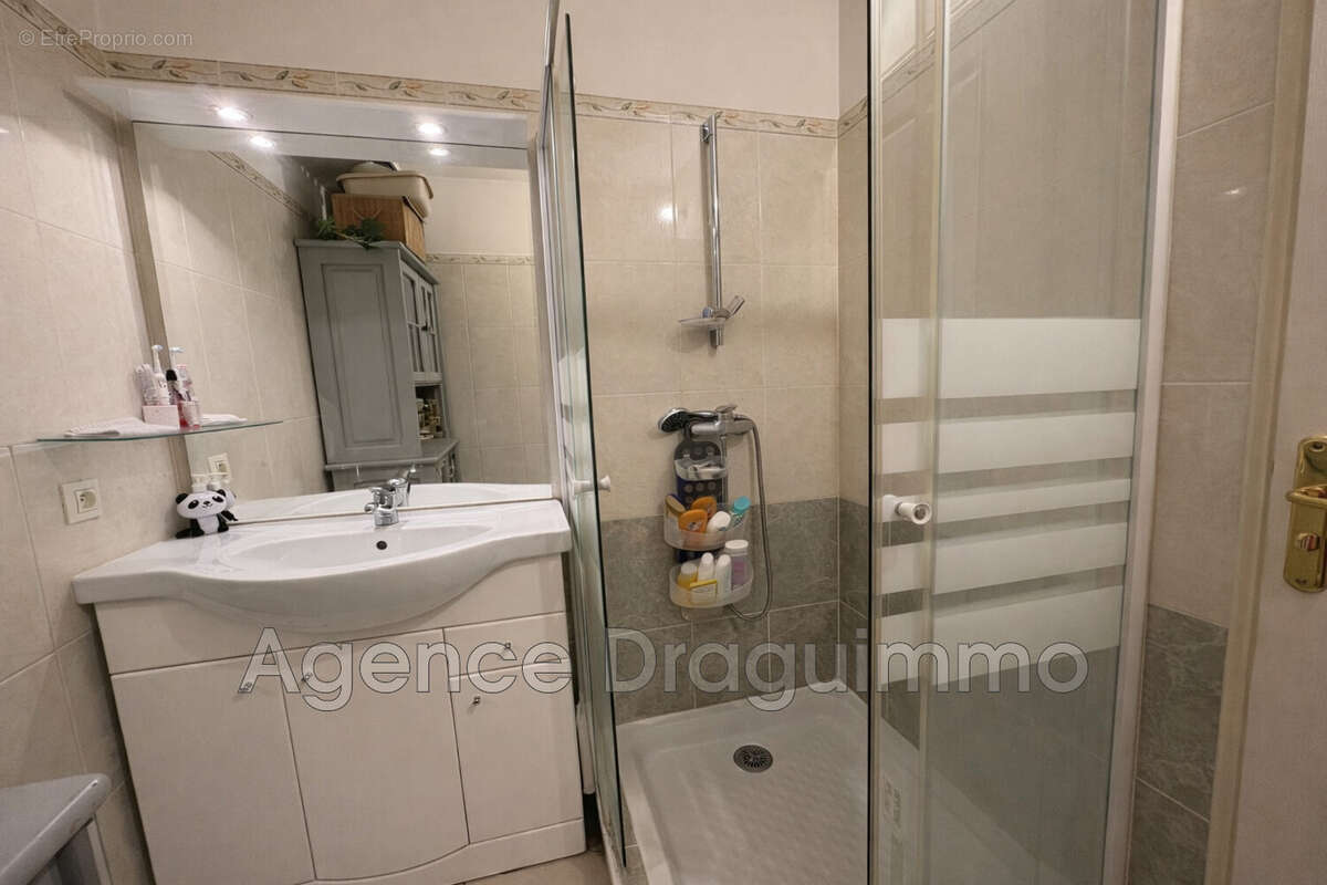 Appartement à DRAGUIGNAN