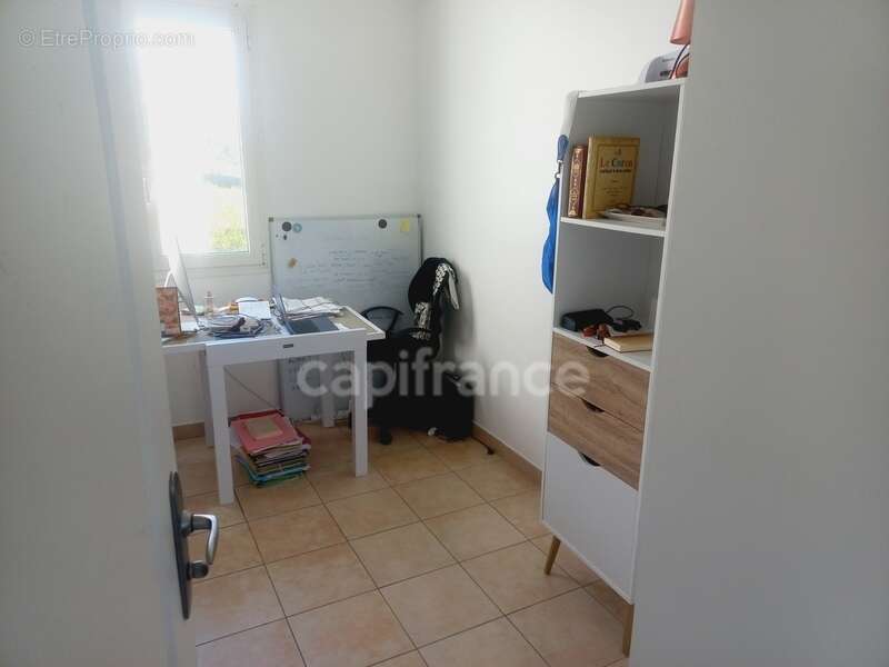 Appartement à BAIE-MAHAULT