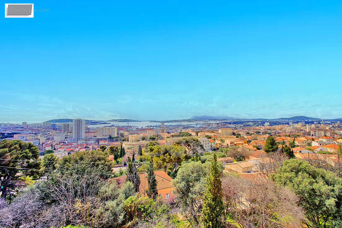 Appartement à TOULON