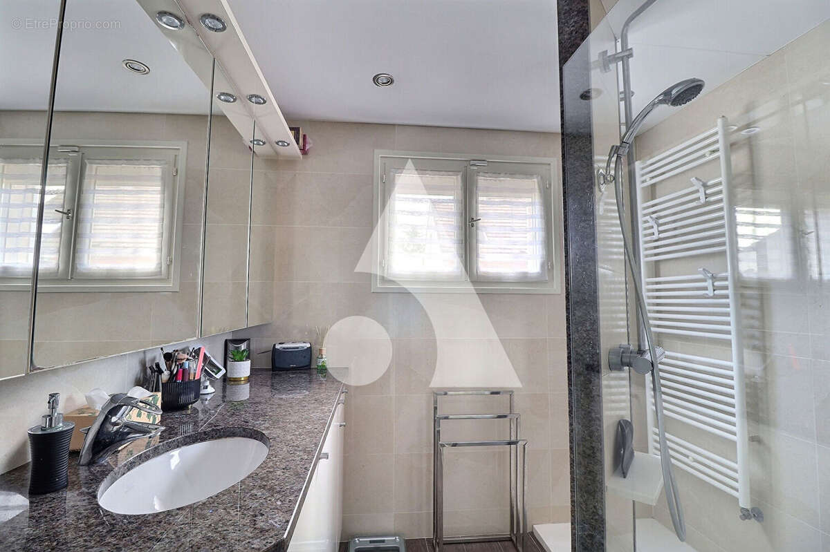 Maison à FRANCONVILLE