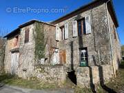 Maison à CHATEAUPONSAC