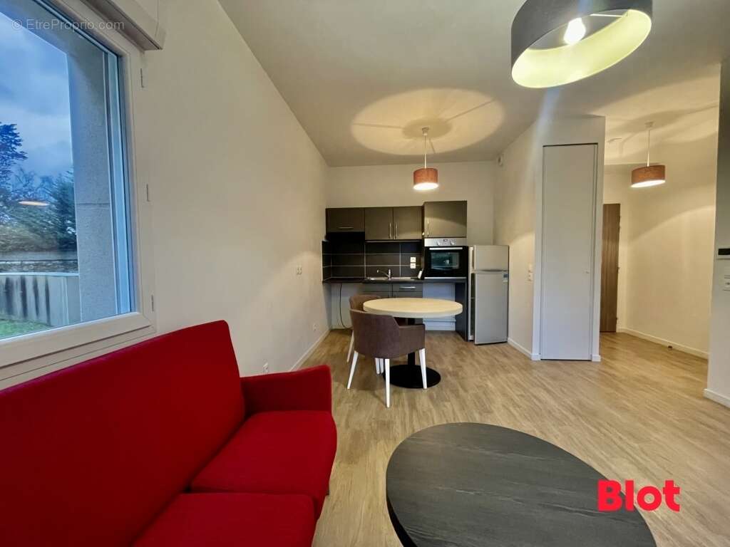 Appartement à REZE