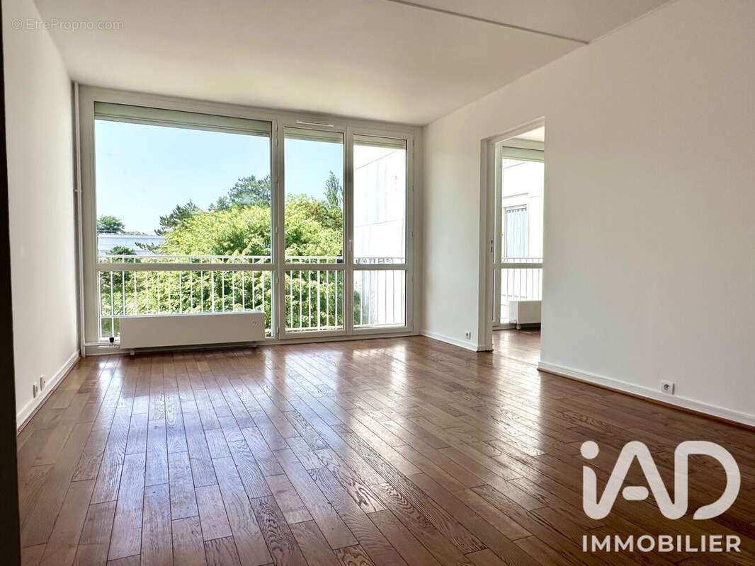 Photo 6 - Appartement à CERGY