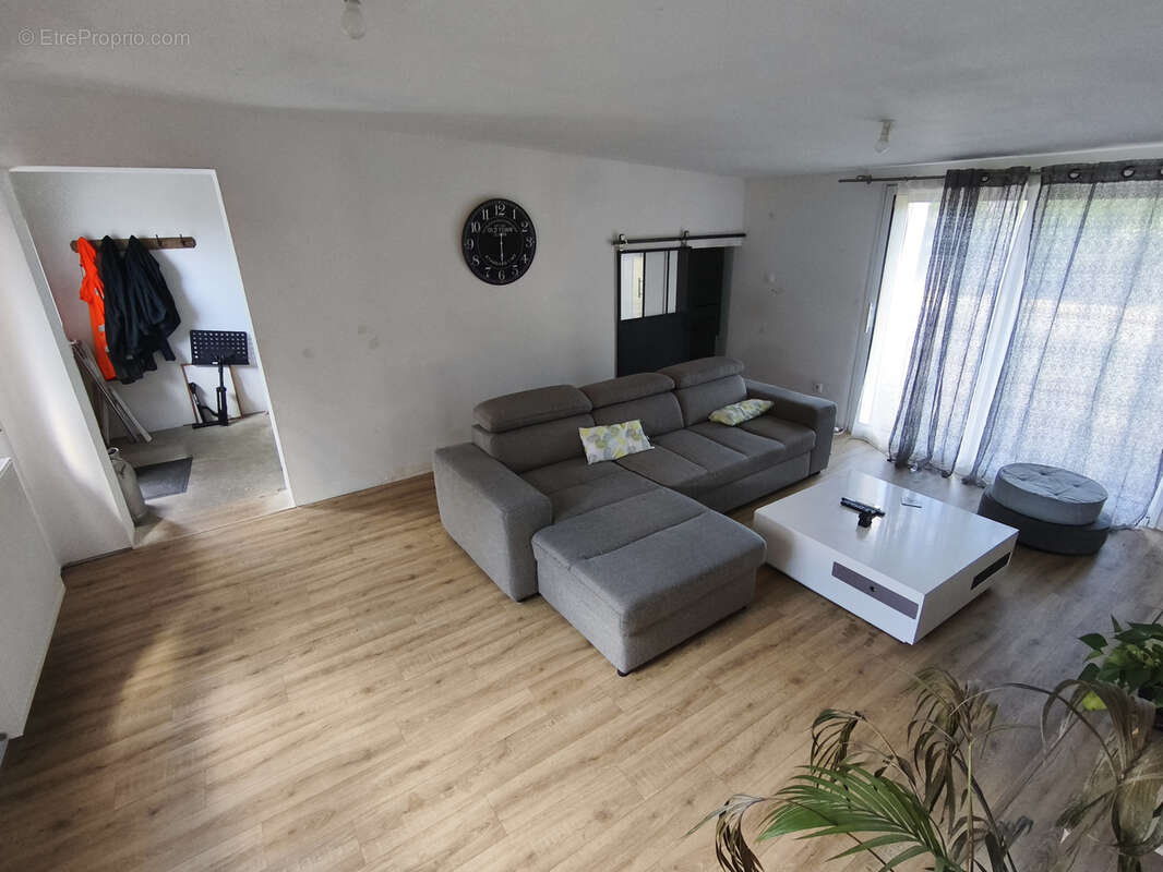 Maison à LA SUZE-SUR-SARTHE