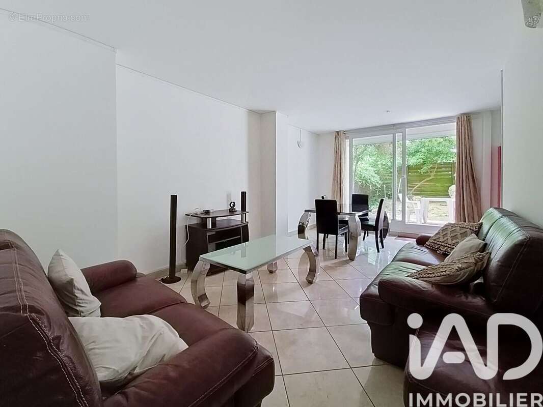 Photo 2 - Appartement à EVRY