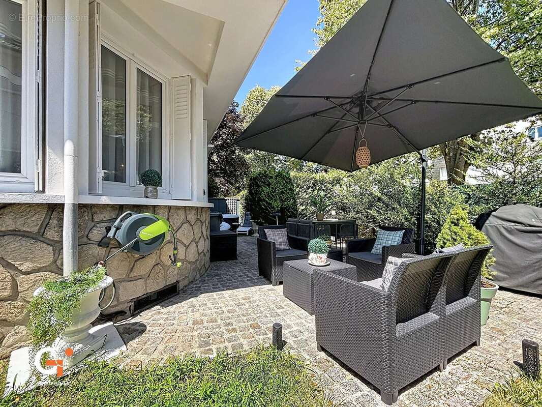 Sotteville-lès-Rouen Maison 8 pièces 147 m² - photo 40