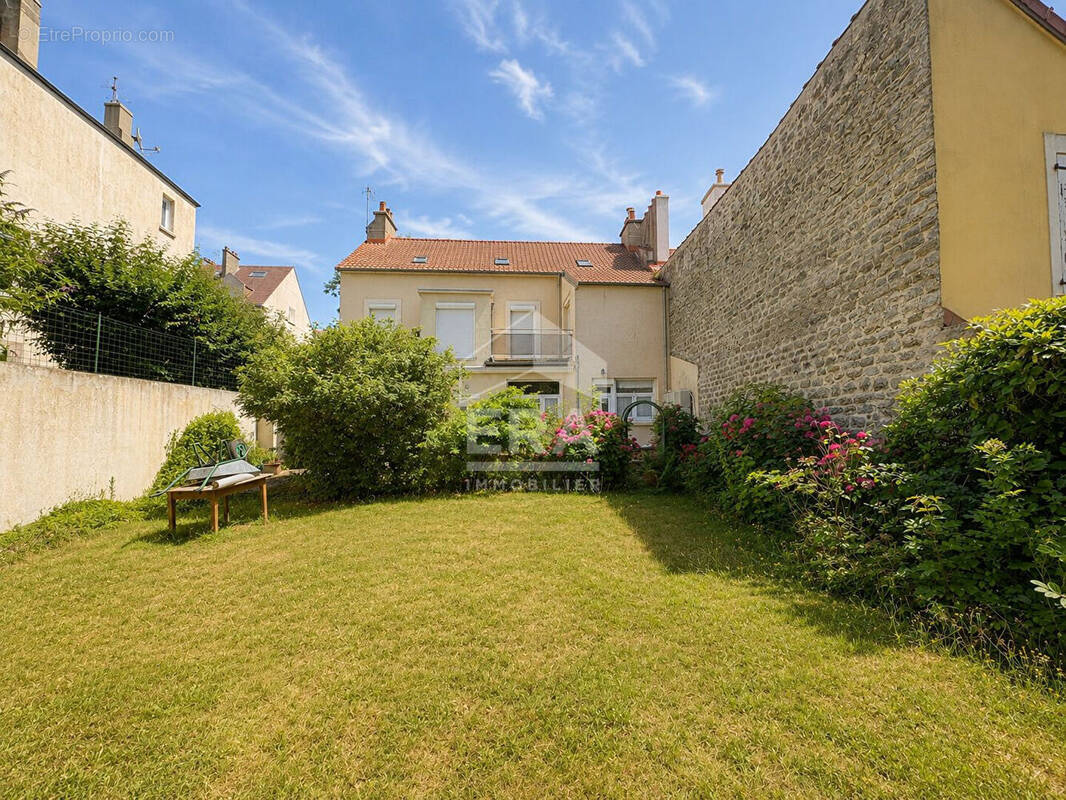 Maison à BOULOGNE-SUR-MER