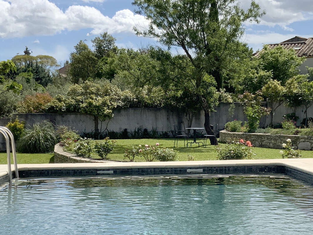 A 6 km d'Uzès, villa récente avec piscine. - photo 4