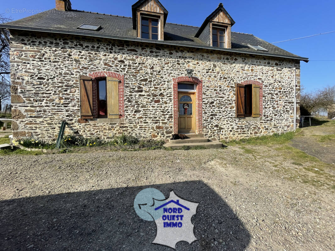 Maison à CHAILLAND