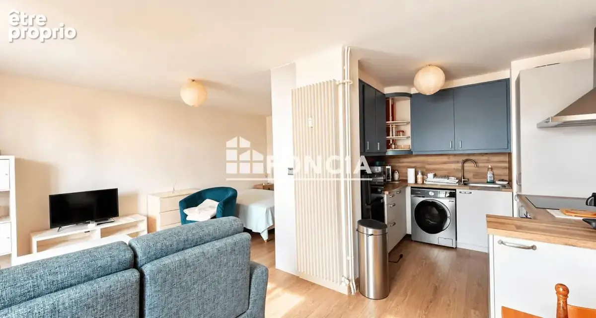 GRAND Studio 37 m2 - vide - CATALANS - photo 2