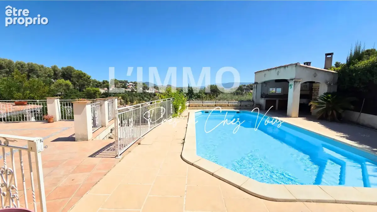 Maison 137m² 4 chambres piscine 11058m² de terrain. - photo 2