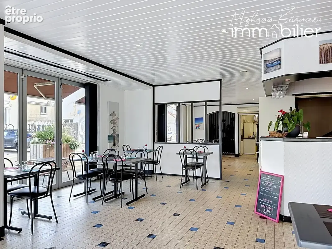 Immeuble mixte local commercial + appartement en centre-ville ! - photo 7