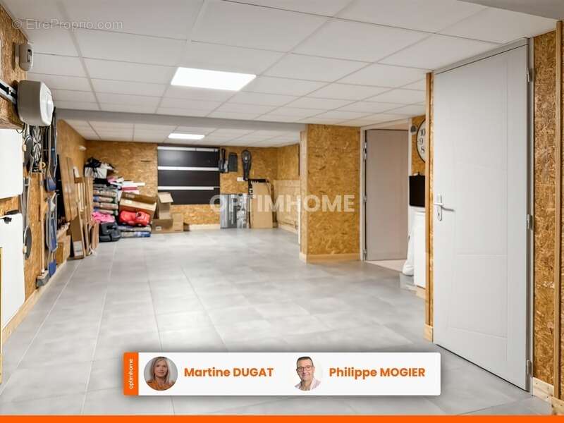 MAGNET (03) – Maison familiale de 185,65 m² habitables – Entièrement rénovée – 4 chambres – 2 grands garages - photo 43