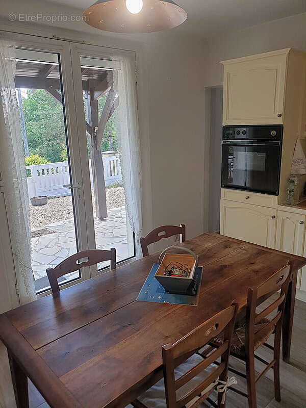Maison 146 m² à vendre 6 pièces CHALAIS (16) 4/5 chambres, 2 garages 3 560 m² de terrain !!! - photo 14