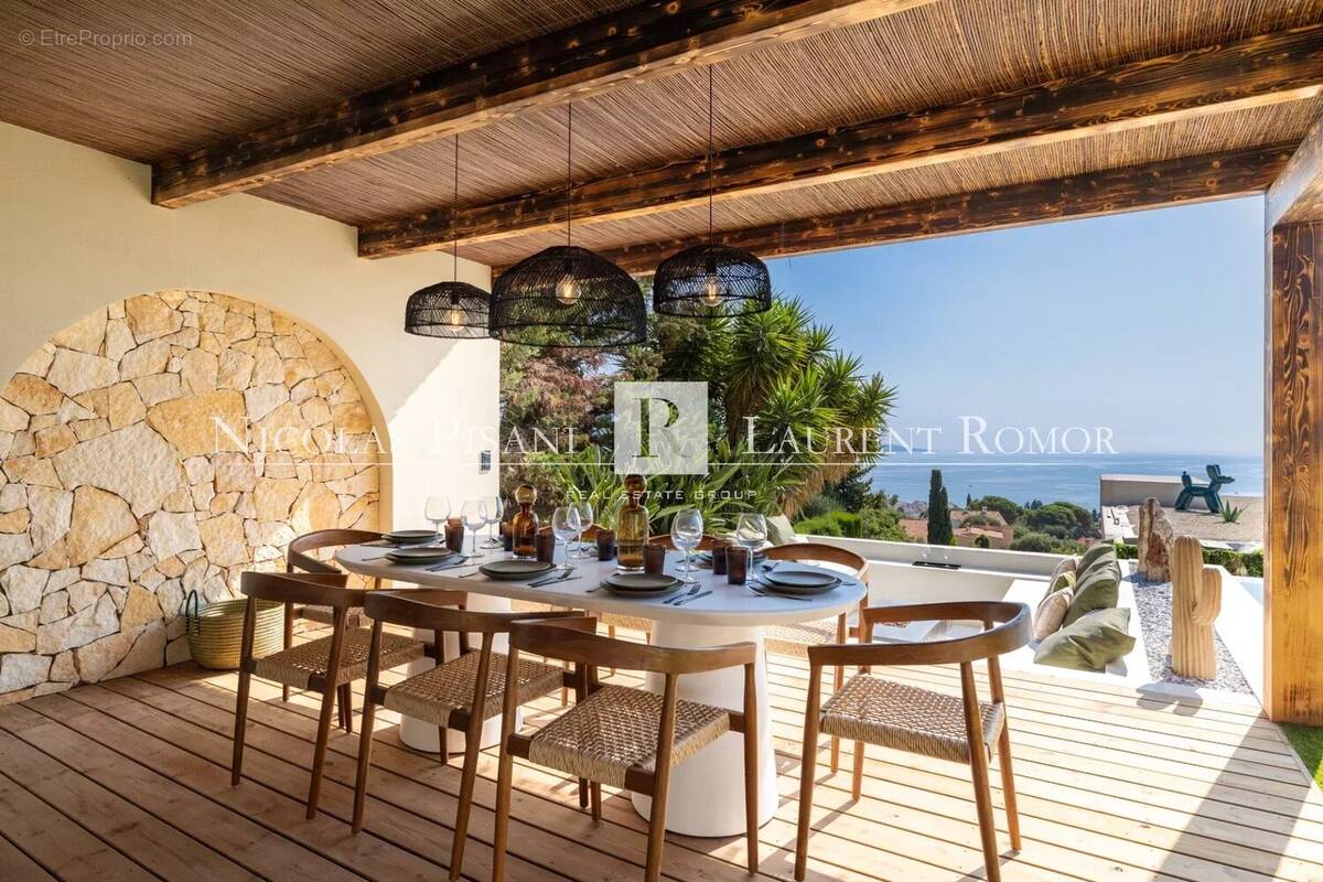 Maison à ROQUEBRUNE-CAP-MARTIN