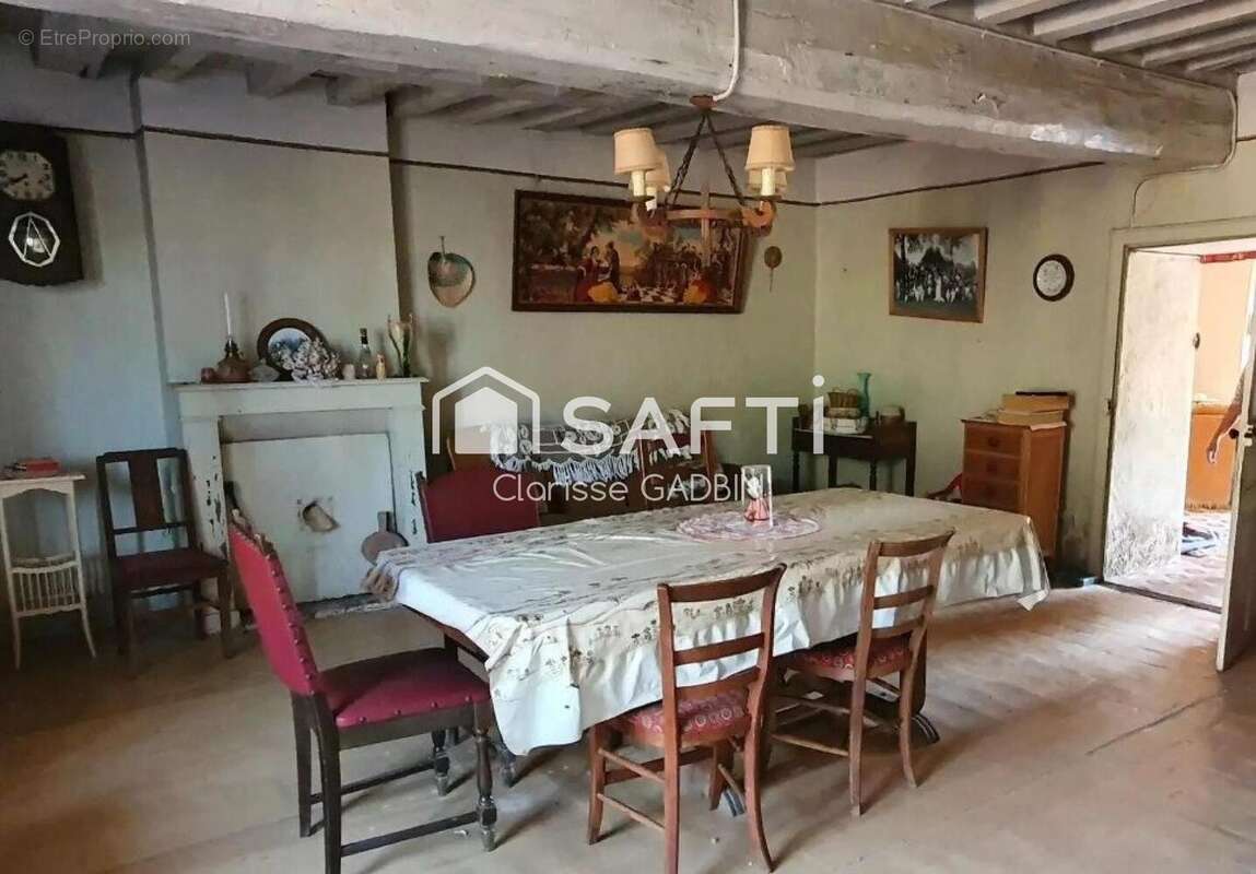 Maison 192 m² à Saint-Erblon  - photo 2
