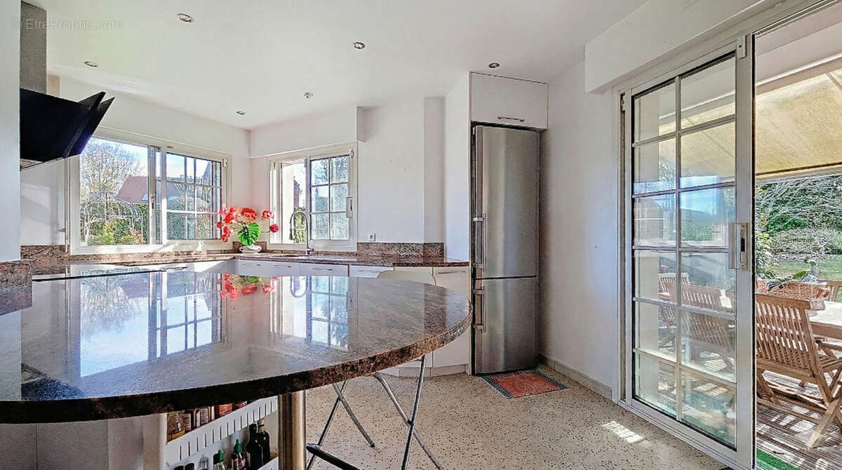 Maison à GUERMANTES