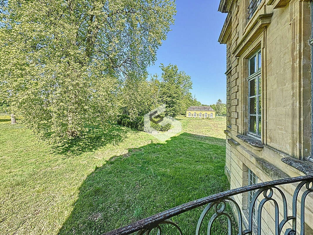 Maison à BAZEILLES