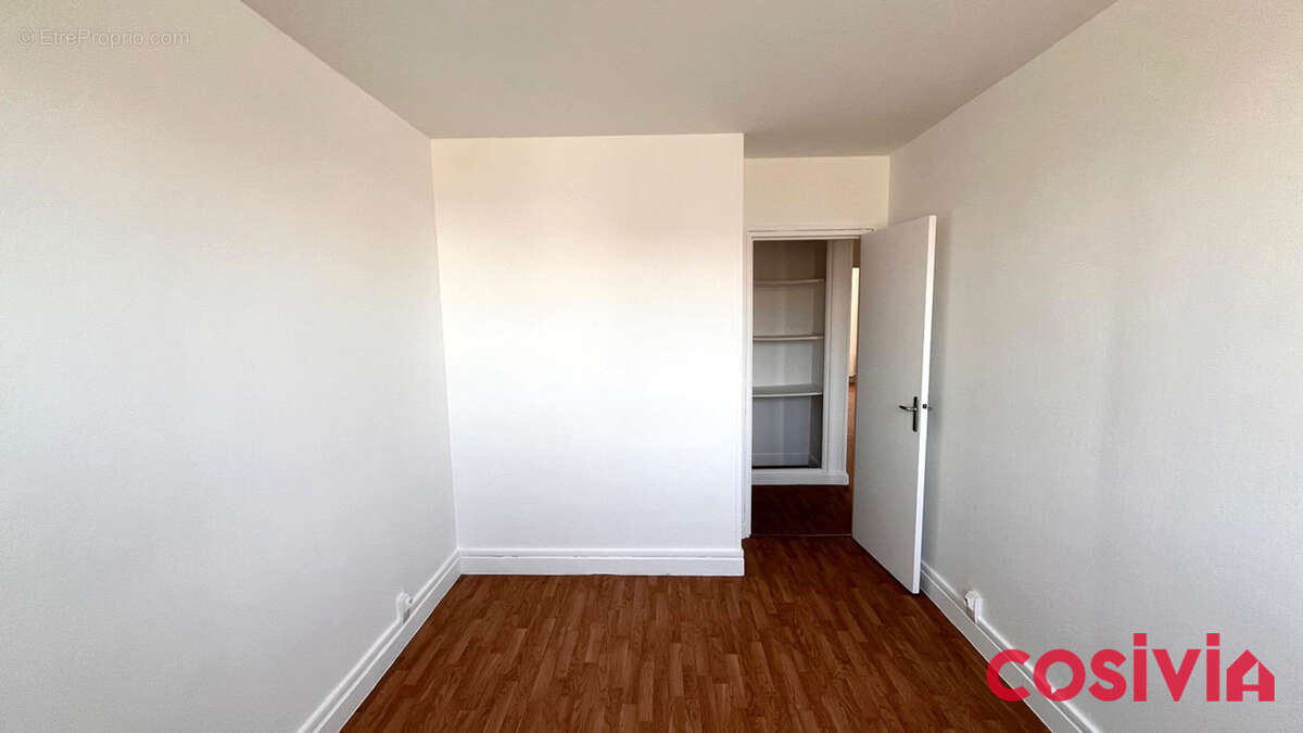 Appartement à NANTERRE