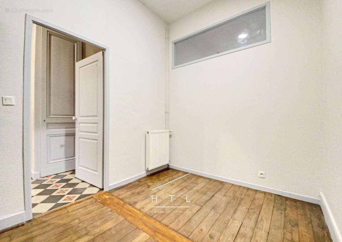 Appartement à LYON-8E