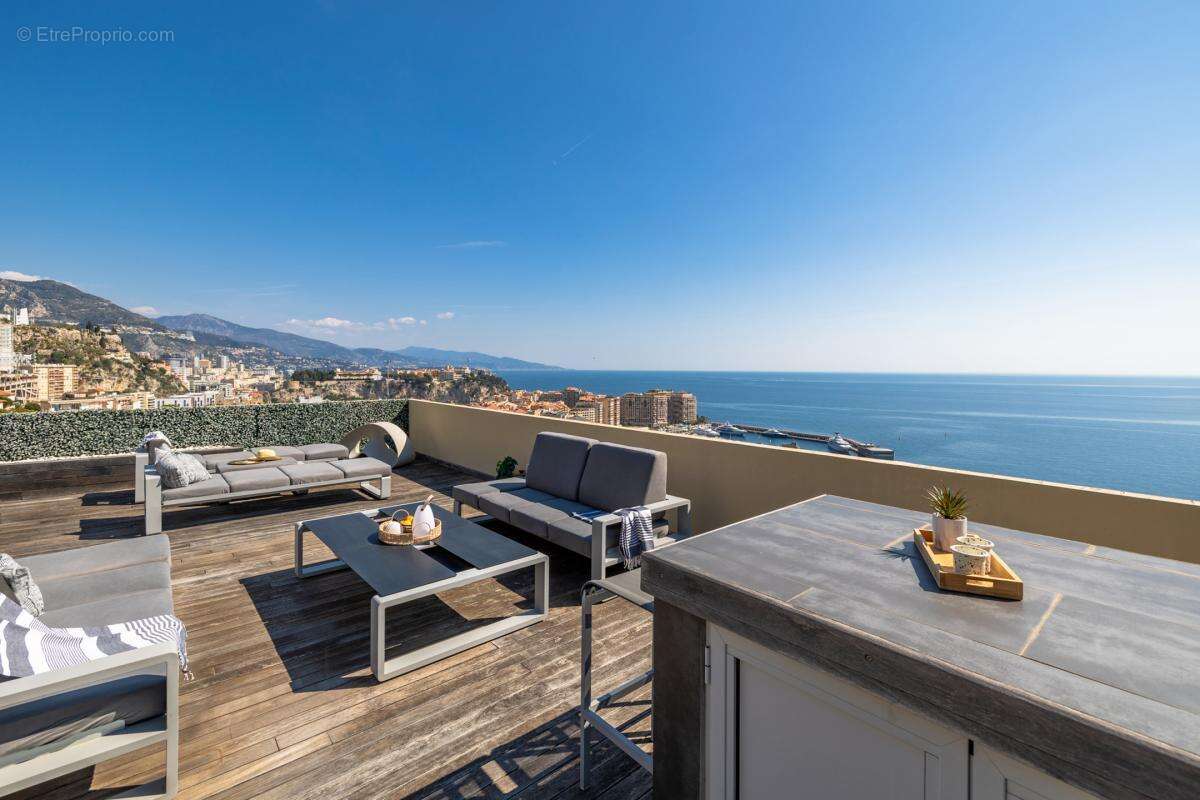 CAP D' AIL : Penthouse en duplex vue mer - photo 10