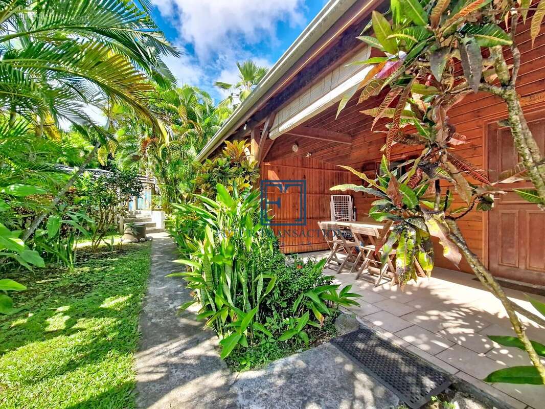 Maison à SAINTE-ANNE