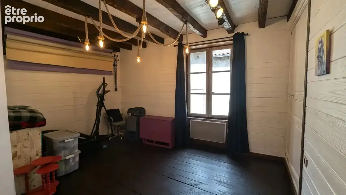 Boutique/appartement idéalement situé à vendre ! - photo 7