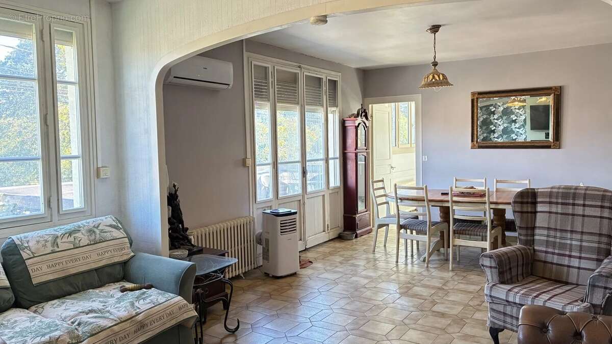 Maison à MERIGNY