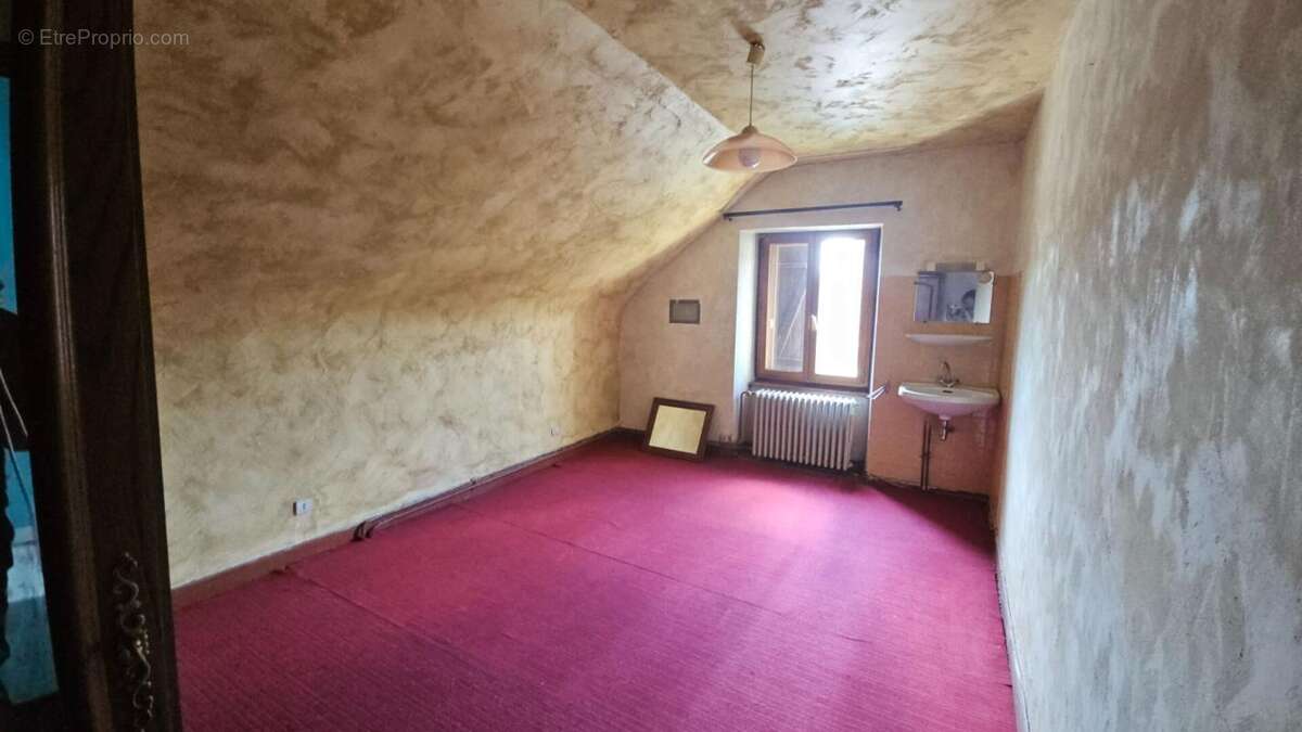 Appartement à CRAVANCHE