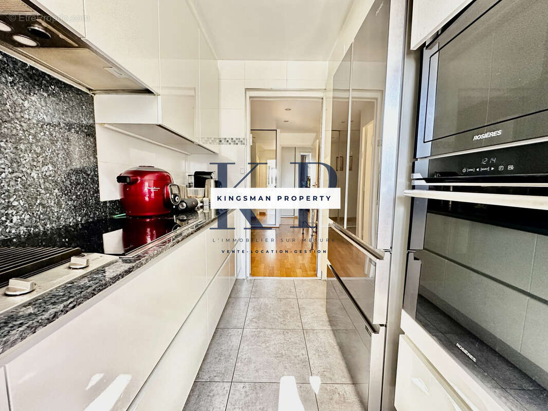 Appartement à PARIS-20E