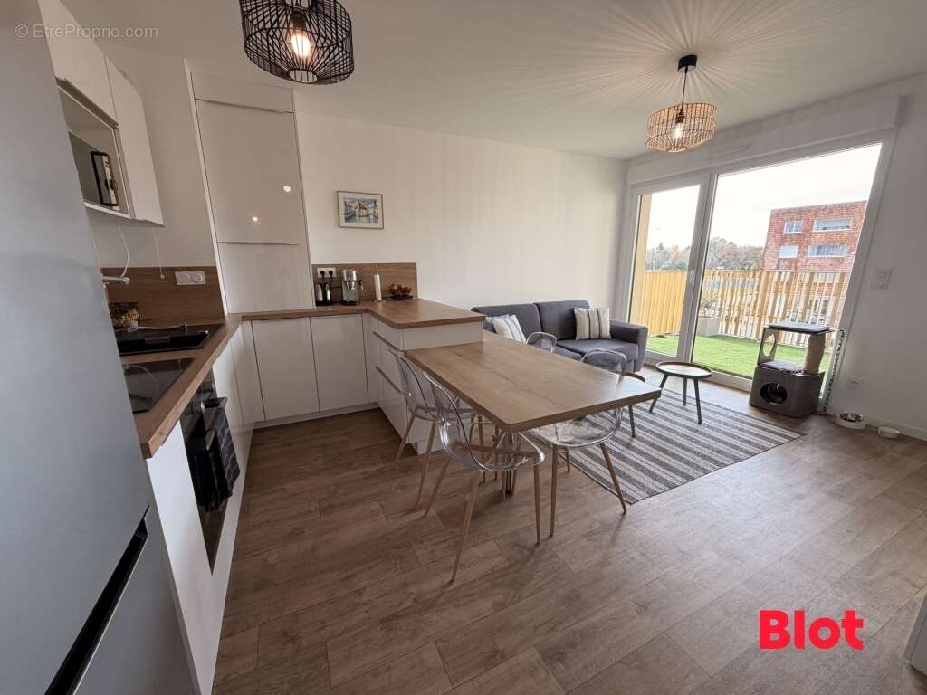 Appartement à LE RHEU