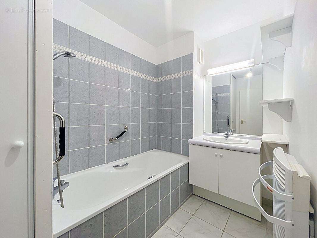 Appartement 52 m² à Saint-Nazaire  - photo 8
