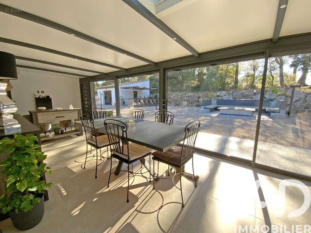 Photo 3 - Maison à POURRIERES