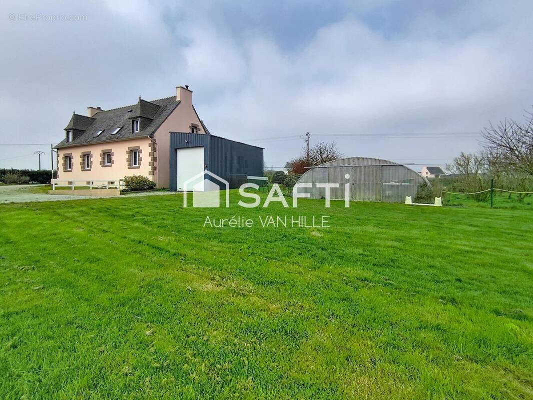 Photo 1 - Maison à LANHOUARNEAU