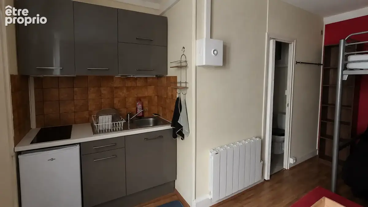 Studio 16 m2 - À 100 m de la Place - Rue des Dominicains - photo 3