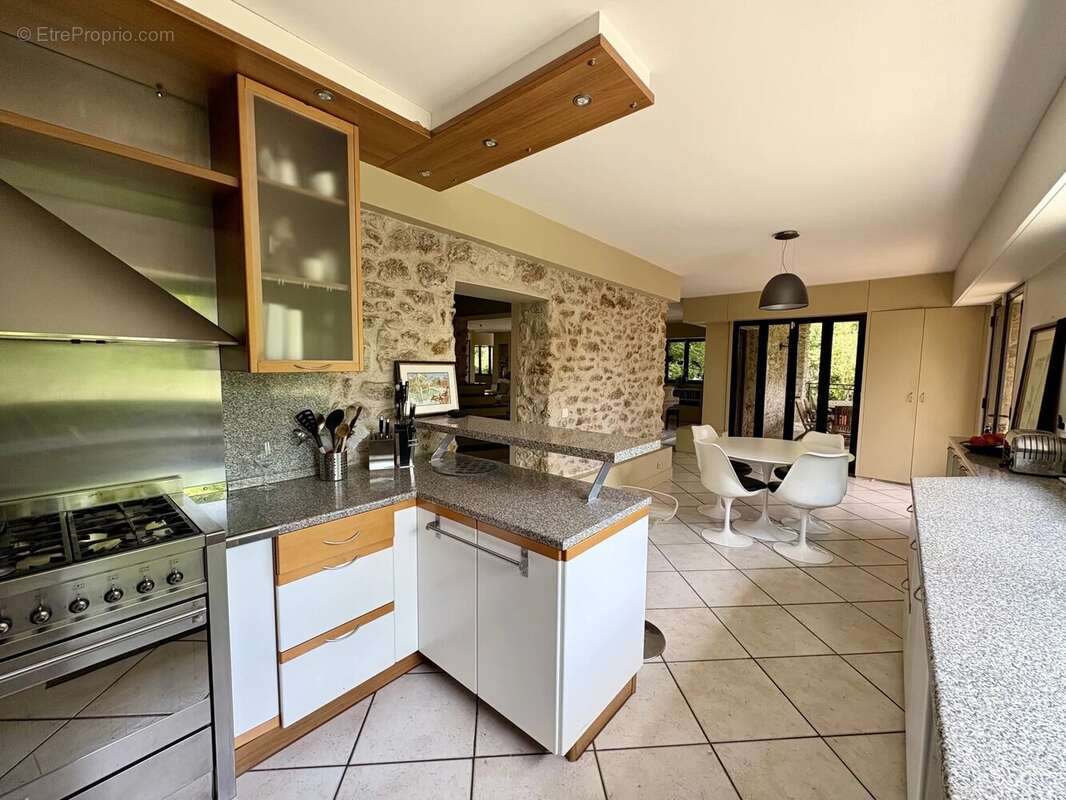 Maison à LE PLESSIS-TREVISE