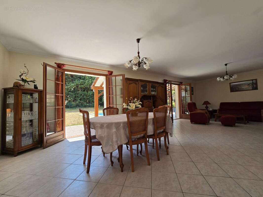 Maison 170 m² à Leon  - photo 8