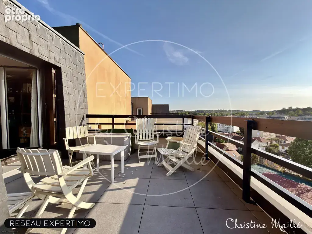 VERSAILLES MONTREUIL - Appartement toit-terrasse 6 pièces 4 chambres de 133 m2 avec terrasse de 102m2, ascensc - photo 24