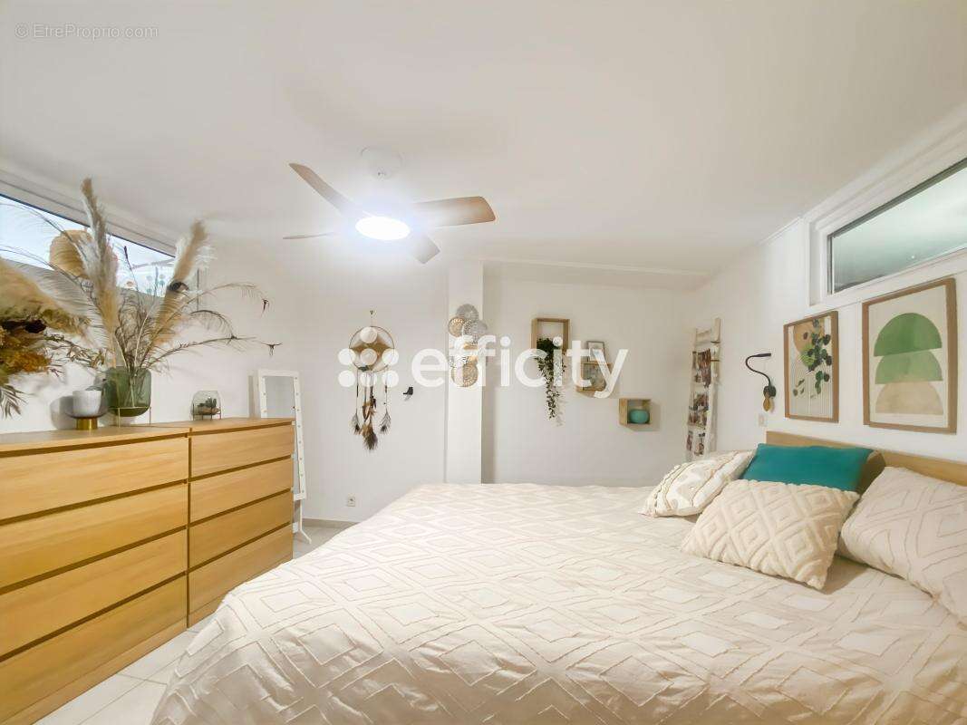 Appartement à MARSEILLE-13E