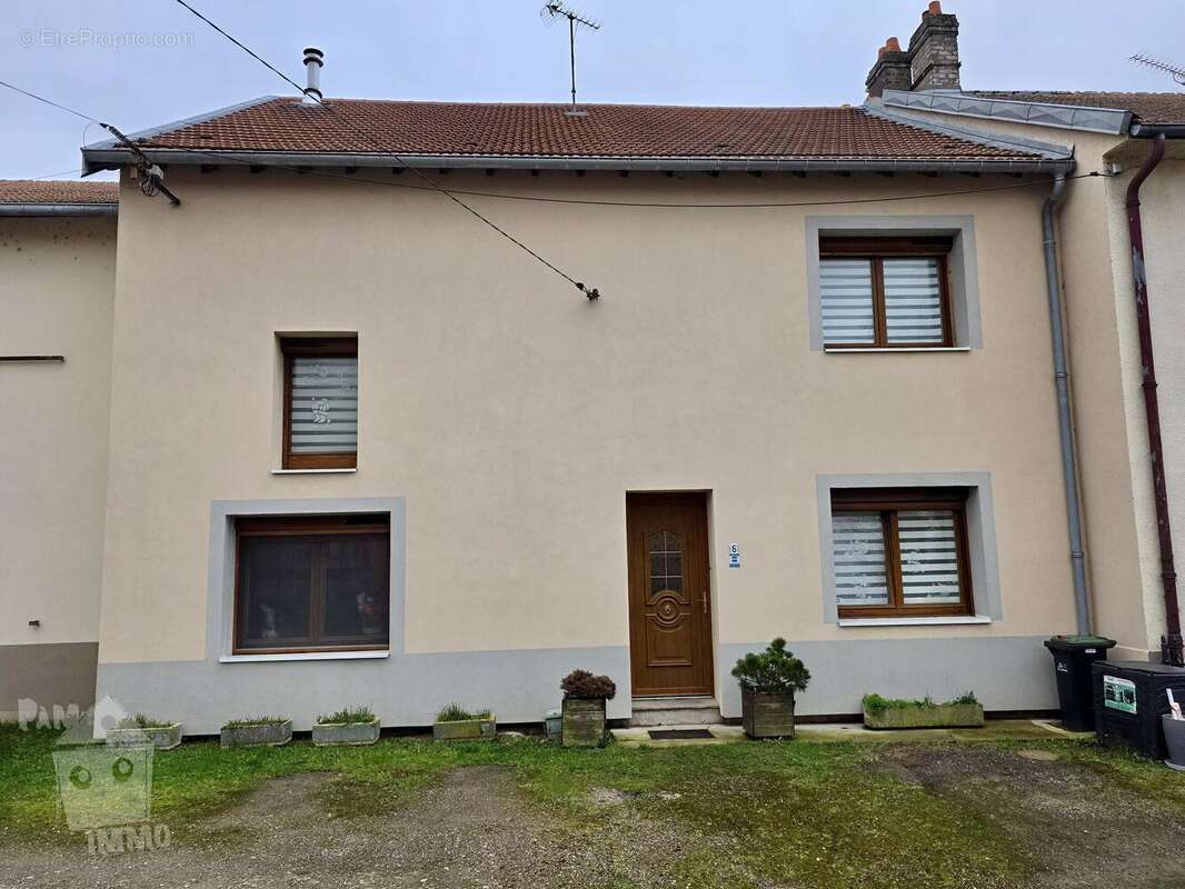 Maison à CRAINCOURT