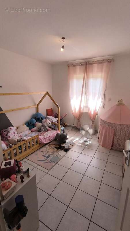 Maison à BELLEVILLE